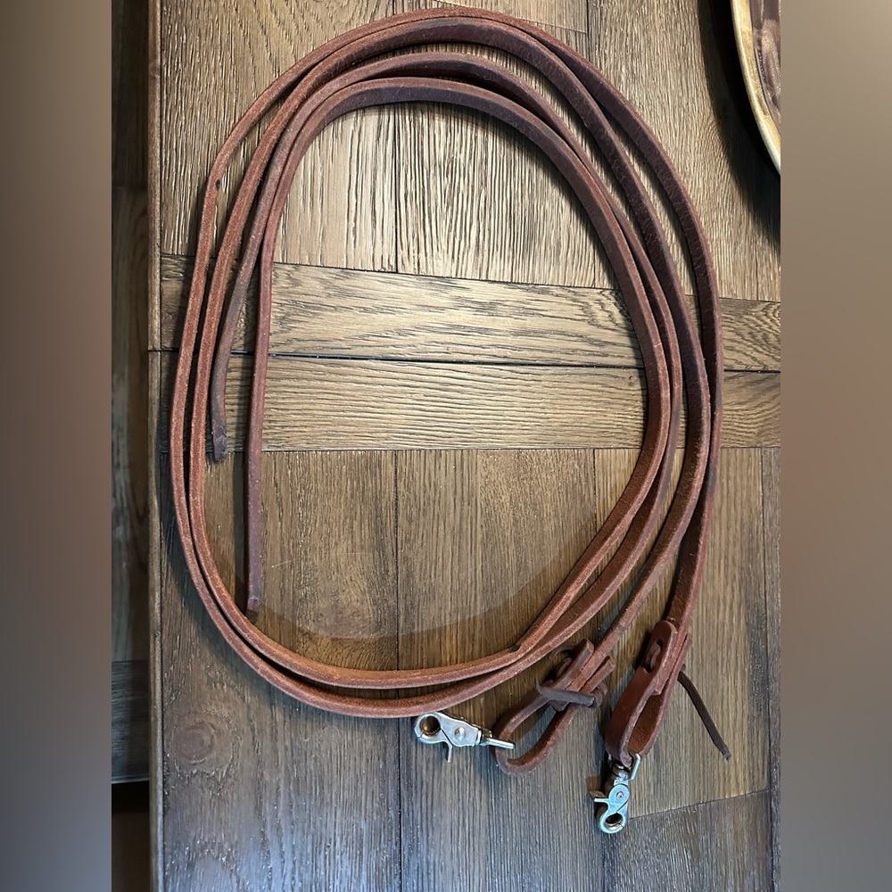 Horse Tack - 6 1/2’ Lucky Leather Co Western Split Reins